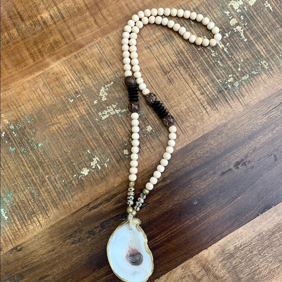 🌾Artisan Oyster Pendant Necklace - Picture 3 of 5